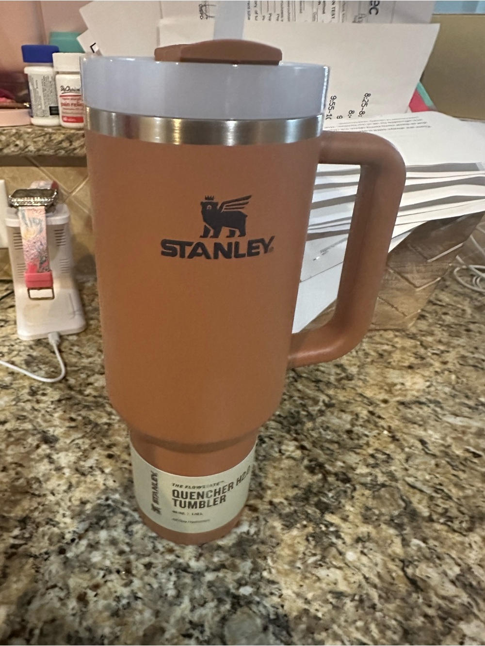 Stanley The Flowstate Travel Tumbler in Toast with White Lid